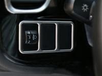 Mitsubishi Outlander (15–) Окантовка на кнопку регулировки фар, нерж.