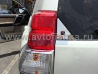 Toyota Land Cruiser Prado 150 (10-) накладки хромированные на заднюю дверь, треугольники, комплект 2 шт.