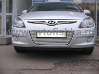 Hyundai i30 (08-) накладка на решетку бампера