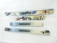 Daewoo Nexia накладки на пороги дверных проемов, из нержавеющей стали с надписью Daewoo, комплект 4 шт.