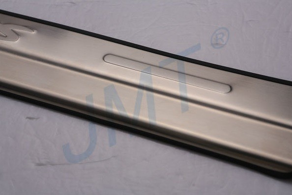 Ford Focus (11–) Накладки на дверные пороги с логотипом, нерж.