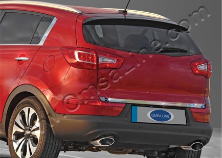 Kia Sportage (10–/14–) Накладка на нижнюю кромку крышки багажника, нерж., 1 часть