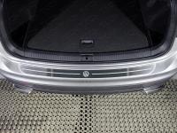 Volkswagen Tiguan (17–) Накладка на задний бампер (лист шлифованный логотип VW)