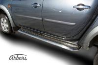 Защита штатных порогов Arbori d57 с листом MITSUBISHI L-200 TRITON 2006-