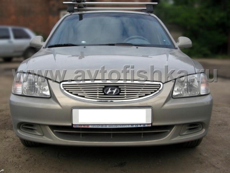 Hyundai Accent (00–03) 5 дверн. накладка на решетку радиатора