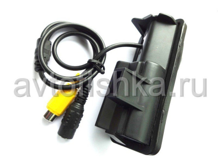 Ford Mondeo (07-) седан цветная камера заднего вида, герметичная, с оносительной разметкой