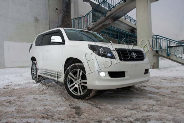 Toyota Land Cruiser Prado 150 (09 – 14) решетка радиатора в стиле ELFORD №2