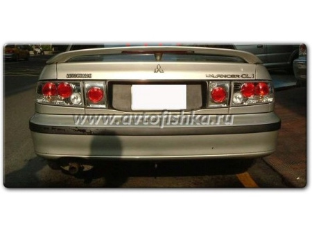 Mitsubishi Lancer (91-96) фонари задние красно-хромированные, дизайн Altezza, комплект лев.+прав.