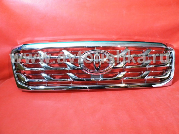 Toyota Land Cruiser 100 (03-07) решетка радиатора хромированная, L дизайн