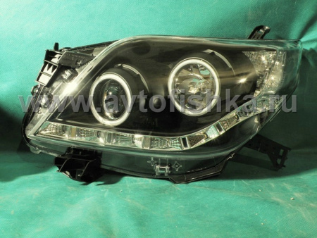 Toyota Land Cruiser Prado 150 (2010-) фары передние линзовые черные со светящимися ободками и светодиодной подсветкой, комплект 2 шт.