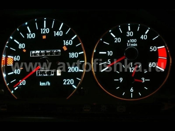 Mercedes W201 190 светящиеся шкалы приборов - накладки на циферблаты панели приборов, дизайн № 2