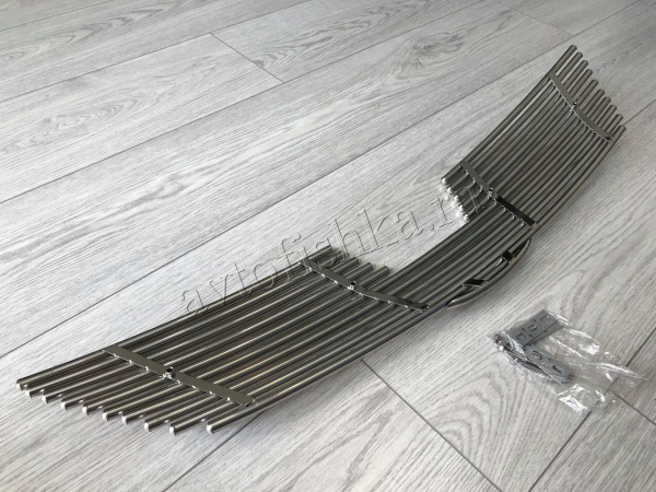 Toyota Corolla (06-10) накладка на решетку радиатора из нержавеющей стали