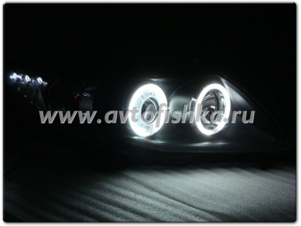 Toyota Corolla (2011-) фары передние линзовые черные со светящимися ободками с подсветкой DRL, комплект 2 шт.