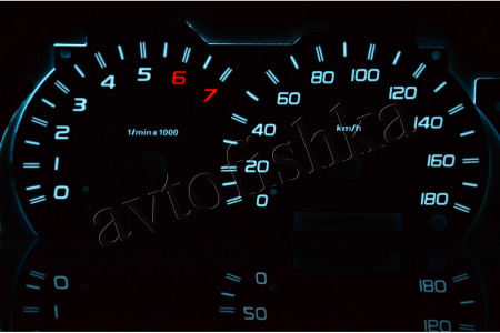 Toyota Sequoia I светодиодные шкалы (циферблаты) на панель приборов