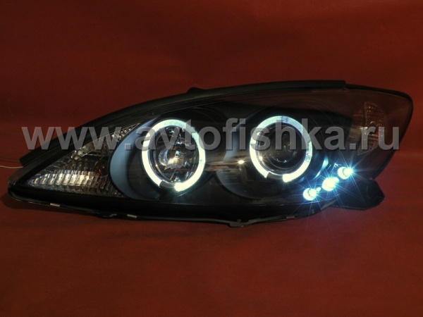 Toyota Camry 30 (02-06) UAE, Europe, USA фары передние черные со светящимися ободками, комплект 2 шт.