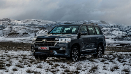 Toyota Land Cruiser 200 (15-) аэродинамический обвес TRD дизайн 2019