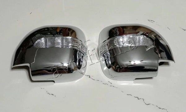 Mitsubishi Pajero 3 (00-07) хромированные накладки на зеркала с поворотником, пластик, комплект 2 шт.
