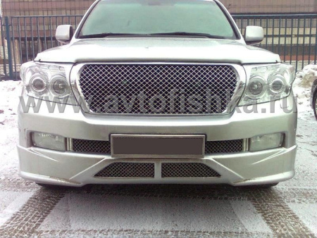Toyota Land Cruiser 200 (07-11) решетка радиатора хромированная пластиковая, дизайн "Bentley".