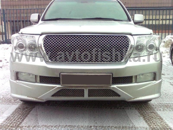 Toyota Land Cruiser 200 (07-11) решетка радиатора хромированная пластиковая, дизайн "Bentley".