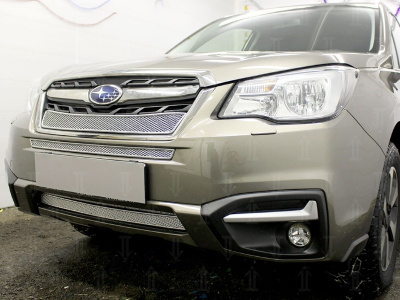 Subaru Forester (16–) Защита радиатора Premium, хром, верх