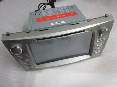 Toyota Camry V40 (09-11) автомагнитола с GPS навигацией, штатное головное устройство с 7 дюймовым LCD HD экраном с Android