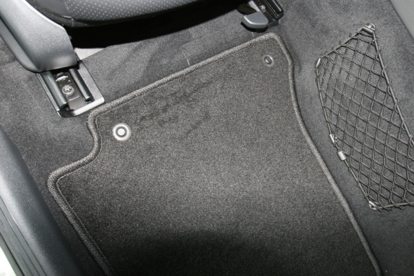 Коврики в салон Klever Premium MERCEDES-BENZ C-Class, 2014->, сед., ун., 4 шт. (текстиль)