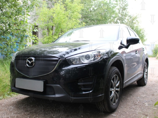 Mazda CX-5 (15–) Защита радиатора, чёрная, верх