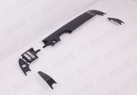 Mercedes-Benz S-Klasse W223 2020 - н.в. Накладки на панель стиль Maybach серебро