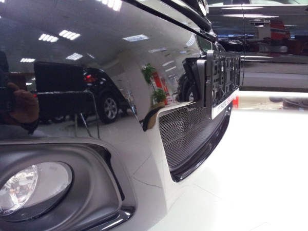 Nissan Teana (08–) Защита радиатора, чёрная