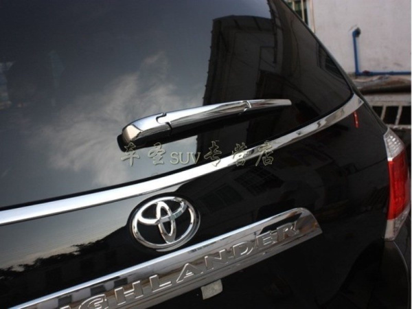 Toyota Highlander (2007-2012) пластиковая хромированная накладка на нижнюю кромку окна задней двери