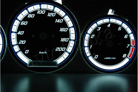 Mazda MPV светодиодные шкалы (циферблаты) на панель приборов