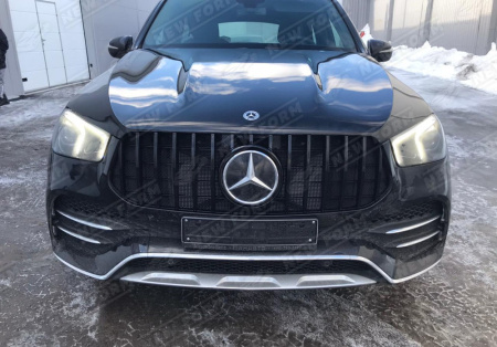 Mercedes-Benz GLE-Klasse V167 2018 - 2023 Решетка радиатора AMG GT черная в AMG пакете