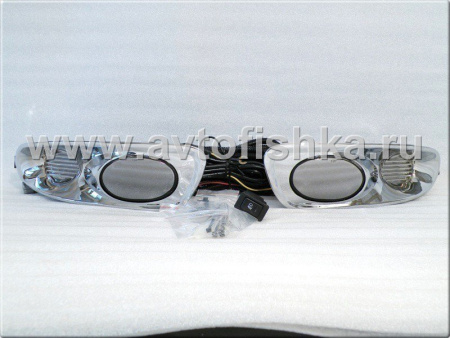Nissan Maxima QX III (00-05) фары противотуманные в передний бампер, с хромированными рамками, комплект 2 шт.
