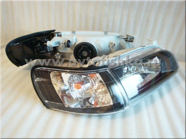 Toyota Corolla AE101 (92-97) (правый руль) фары передние черные, комплект 2 шт.