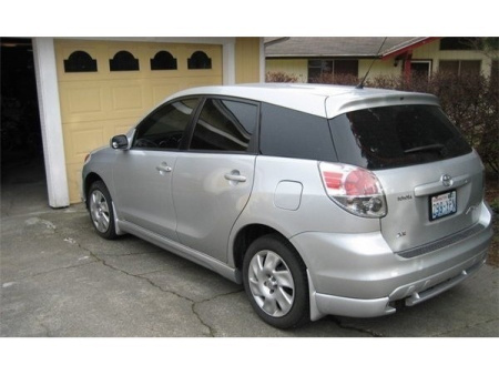 Toyota Matrix (03-07) брызговики, оригинал