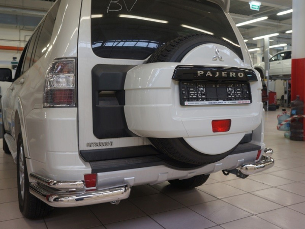 Mitsubishi Pajero (11–) Защита заднего бампера уголки d 76/42 мм, нерж.