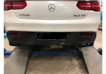 Mercedes-Benz GLE-Klasse C292 2015 - 2019 Диффузор заднего бампера 6.3 AMG с черными насадками на глушитель