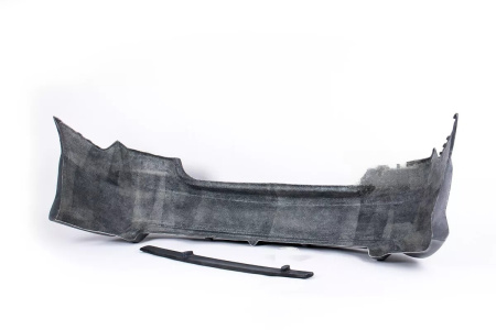 Задний бампер Type R для Honda Civic 8 4D