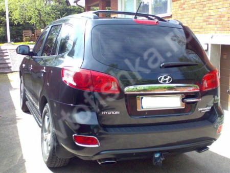 Hyundai Santa Fe 2 (2006-) накладка на крышку багажника из нержавеющей стали, 1 шт.