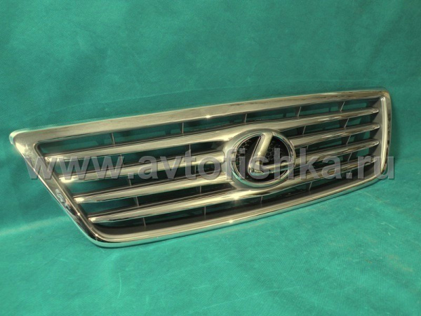 Lexus LX470 (98-02) хромированная пластиковая передняя решетка