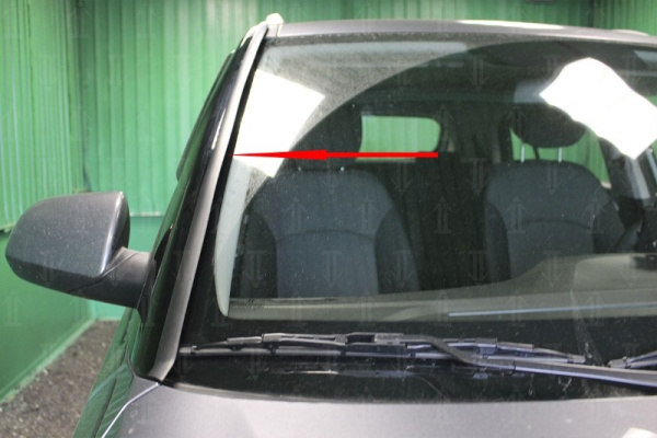 Hyundai Creta (15–) Дефлектор лобового стекла