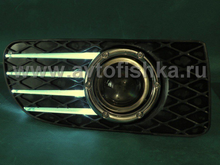 Toyota Land Cruiser 100 (98-03) фары противотуманные линзовые со светодиодной подсветкой, комплект 2 шт.