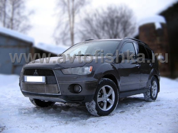 Mitsubishi Outlander XL (10-) накладка на решетку бампера