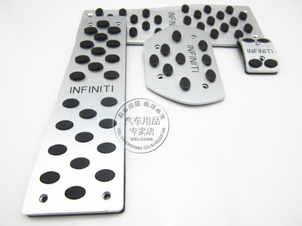 Infiniti FX35, FX30, FX37, FX50 накладки на педали, на подставку под ногу, алюминиевые с логотипом Infiniti, комплект 4 шт.