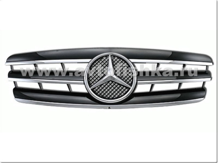 Mercedes C-class W203 (00-07) седан решетка радиатора черная со звездой, дизайн CL-class, 3 ламели.