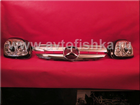 Mercedes SLK R170 (98-04) решетка радиатора 2 ламели, дизайн AMG, хромированная