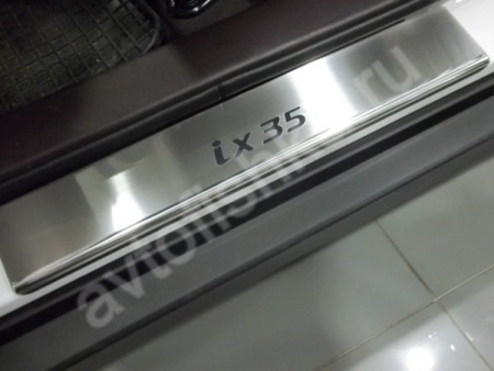 Hyundai ix35 (2010-) накладки на пороги из нержавеющей стали, 4 шт.