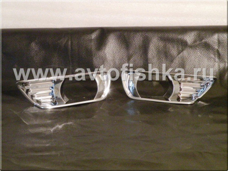 Toyota Camry V40 (2006-2009) рамки противотуманных передних фар хромированные, комплект 2 шт.
