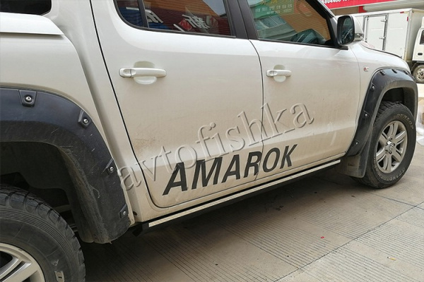 Amorok Crew Cab 2015+ штатные выезжающие электропороги автоматические
