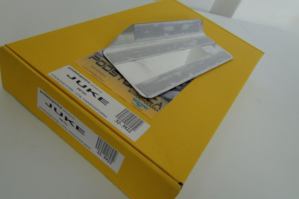 Накладка под левую ногу, нерж.сталь Alu-Frost 32-3922 для NISSAN Juke